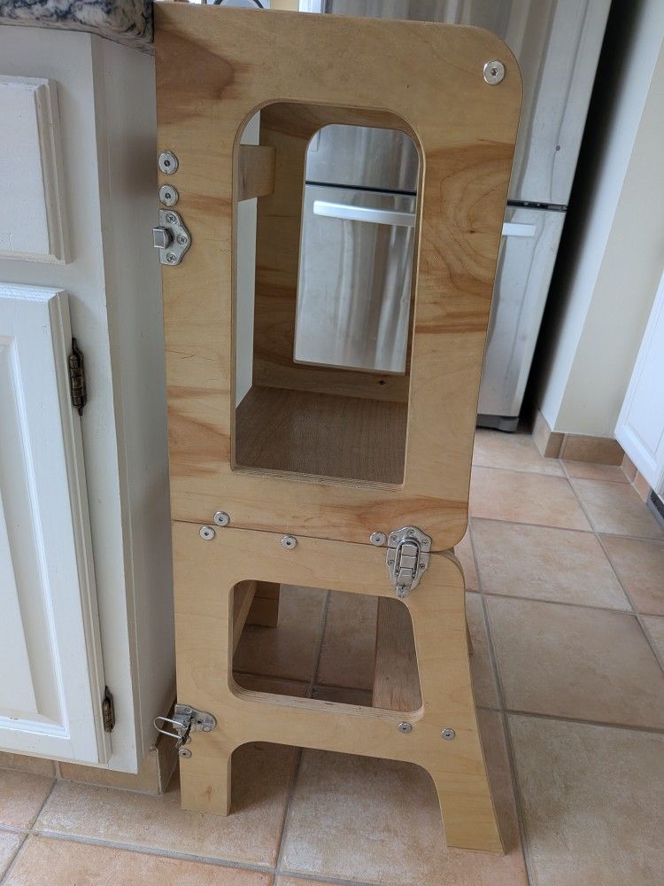 Maple Wood Kitchen Learning Tower Helper