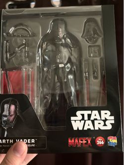 Mafex darth vader kenobi