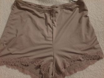 Nude Lace Trim Boy Shorts
