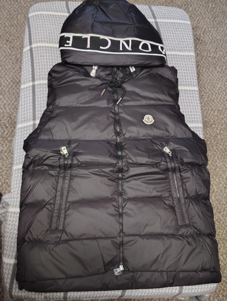 Pre Owned Moncler Vest
