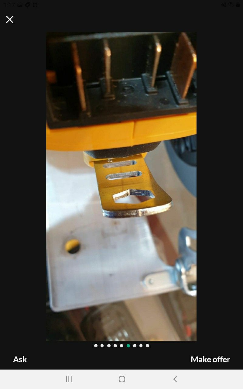 DEWALT 20V AND 60V CORDLESS CIRCULAR SAW 7-1/4" FLEX NO BATTERY NO CHARGER SOLO LA HERRAMIENTA