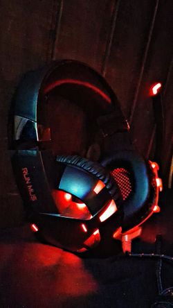 RUNMUS K2 Gaming Headset – 7.1 Surround Sound w/ LED Illumination