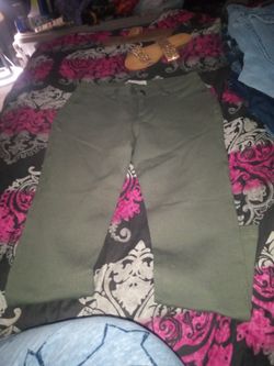 Army Green Pants Size Small