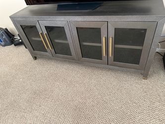 Tv entertainment center