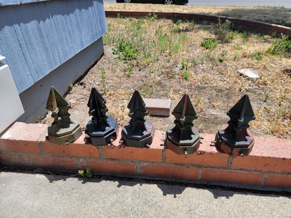 Cast Flag Pole Toppers