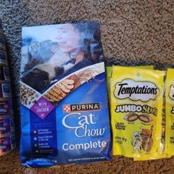 BLUE Wilderness Cat 8 Cans Salmon Recipe
Size: 5.5oz(155g). Best by: 2027 Jun 11. + Purina Cat Chow Complete Chicken Flavor Dry Cat Food 50.4 oz(3.15l