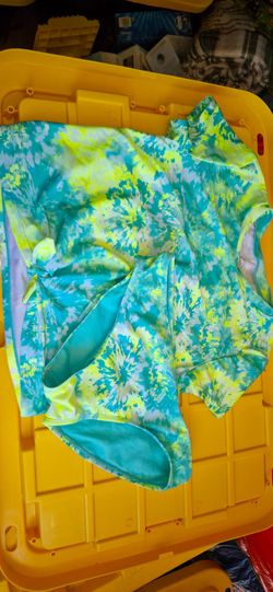 Girls swim suit 3 pc size 18 (girls)