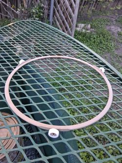 Microwave round turntable roller ring rotating