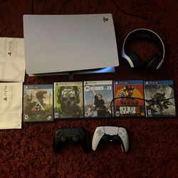 PS5 (including 3 newer controllers, & headset)
