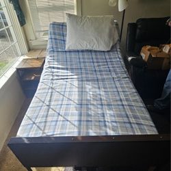 Twin Bed 