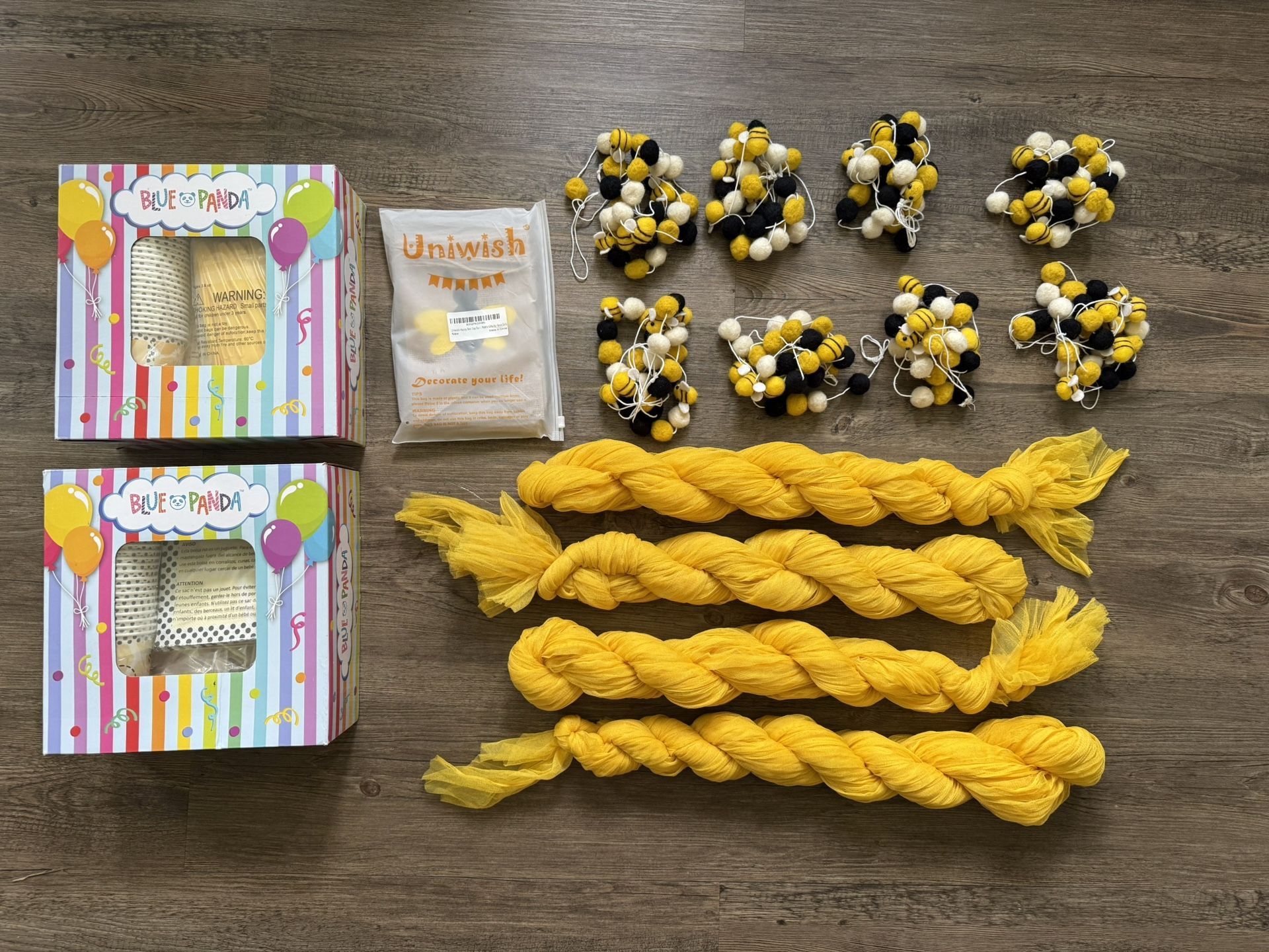 FREE Bee Themed Bday Party Supplies