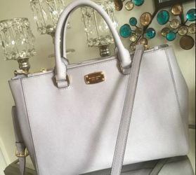 Authentic mk bag in excellent condition