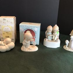 4 vintage Precious Moments figurines