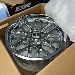 Hostile H120 Chrome 20x10 8x170