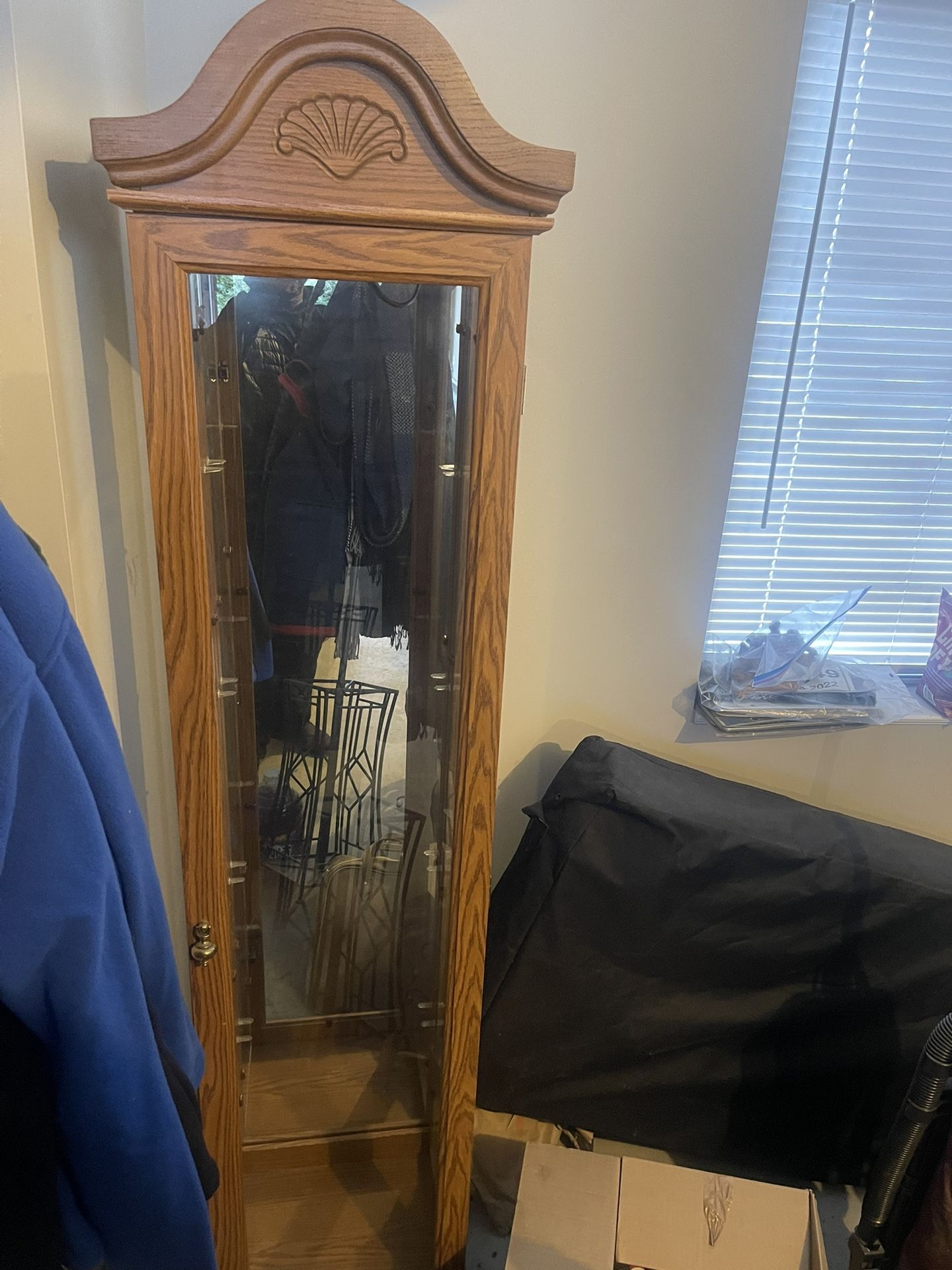 4 Shelf Curio With Glass