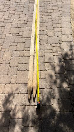 2 Leftovers Wood Stake 9’ Ft, Very Working Condition 