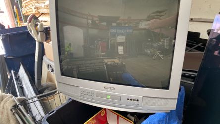 Panasonic 27” CRT television with dvd built in