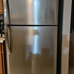 Frigidaire refrigerator