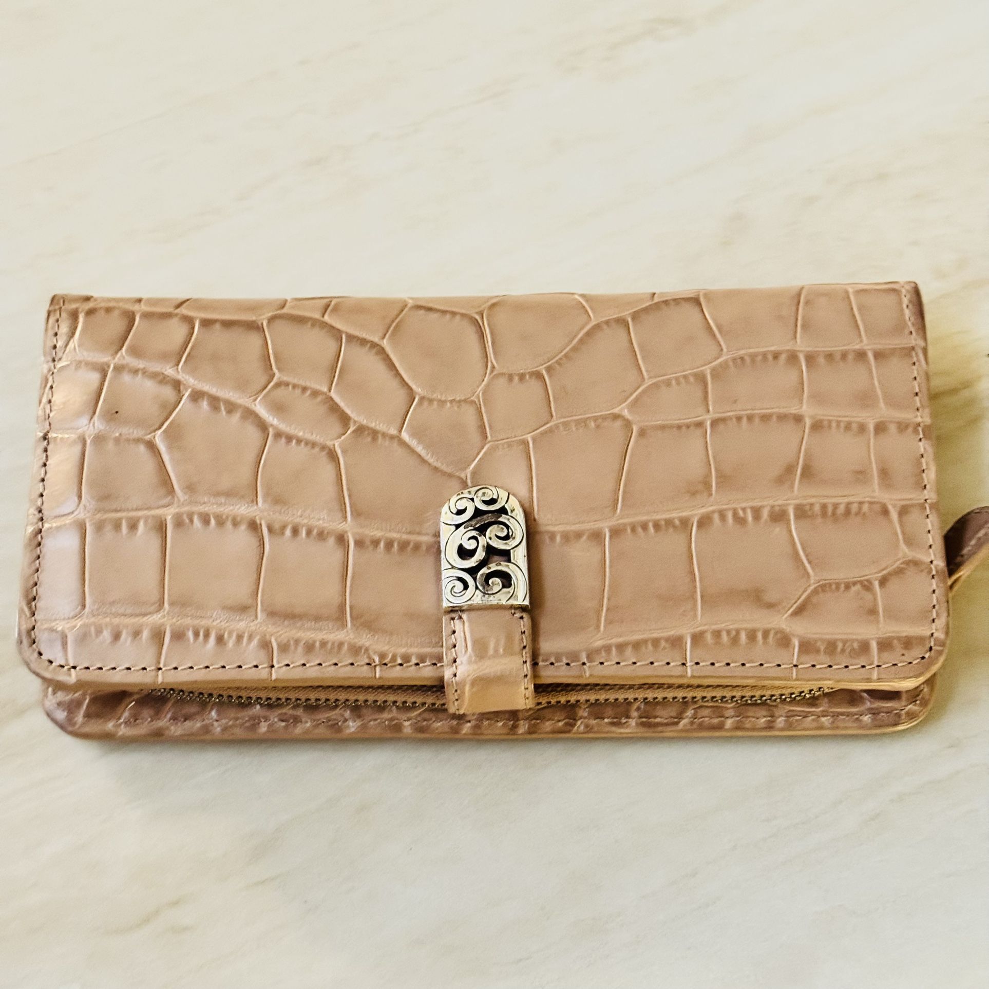 Brighton Mingle Large Leather Clutch Wallet Blush Beige Croc Embossed Organizer