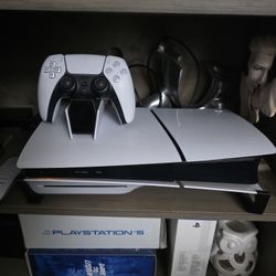 PS5 + Extras 