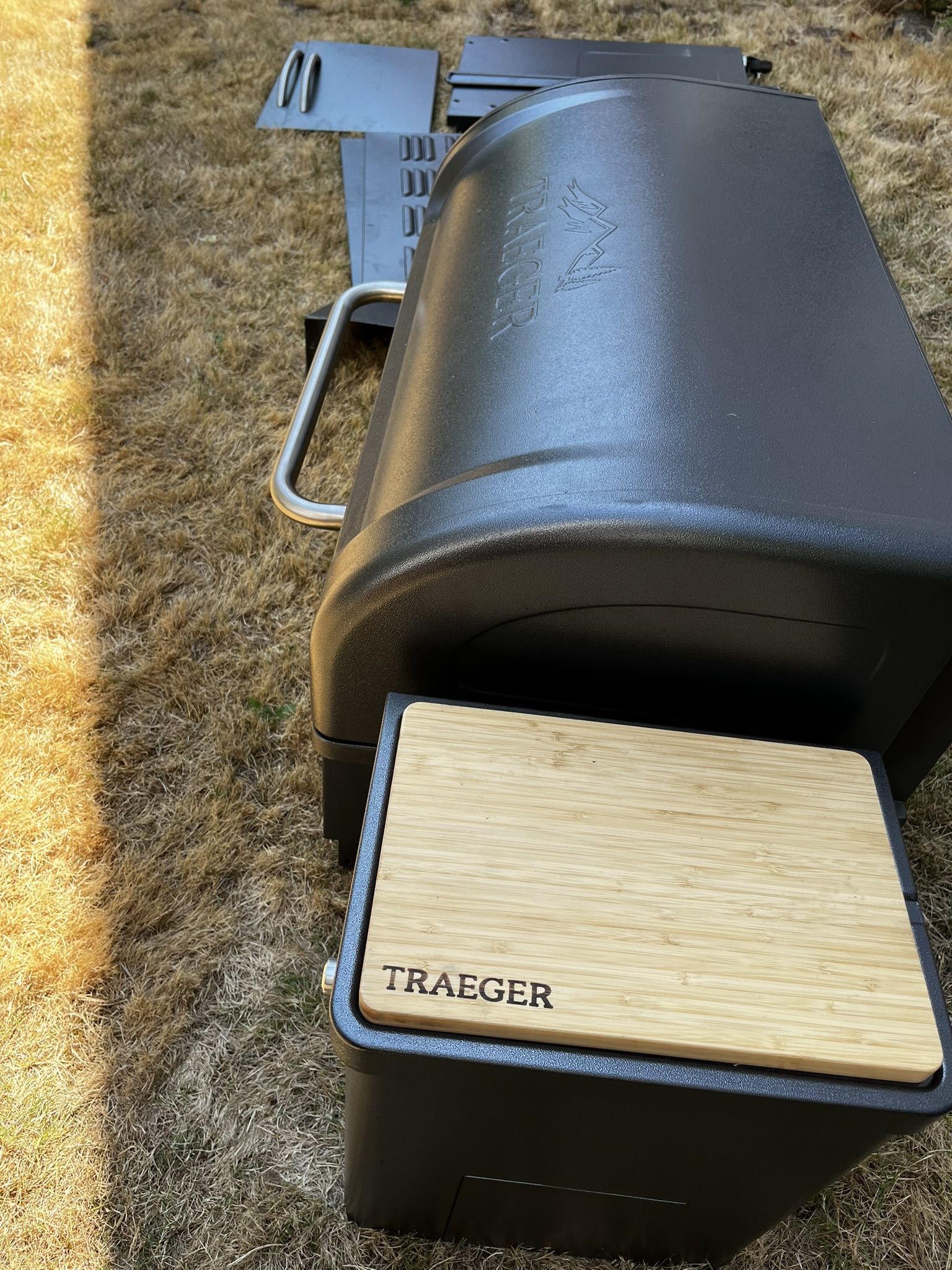 Traeger Silverton XL Pellet Grill
