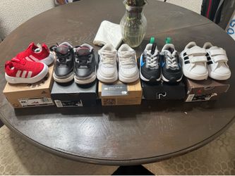 Baby shoes