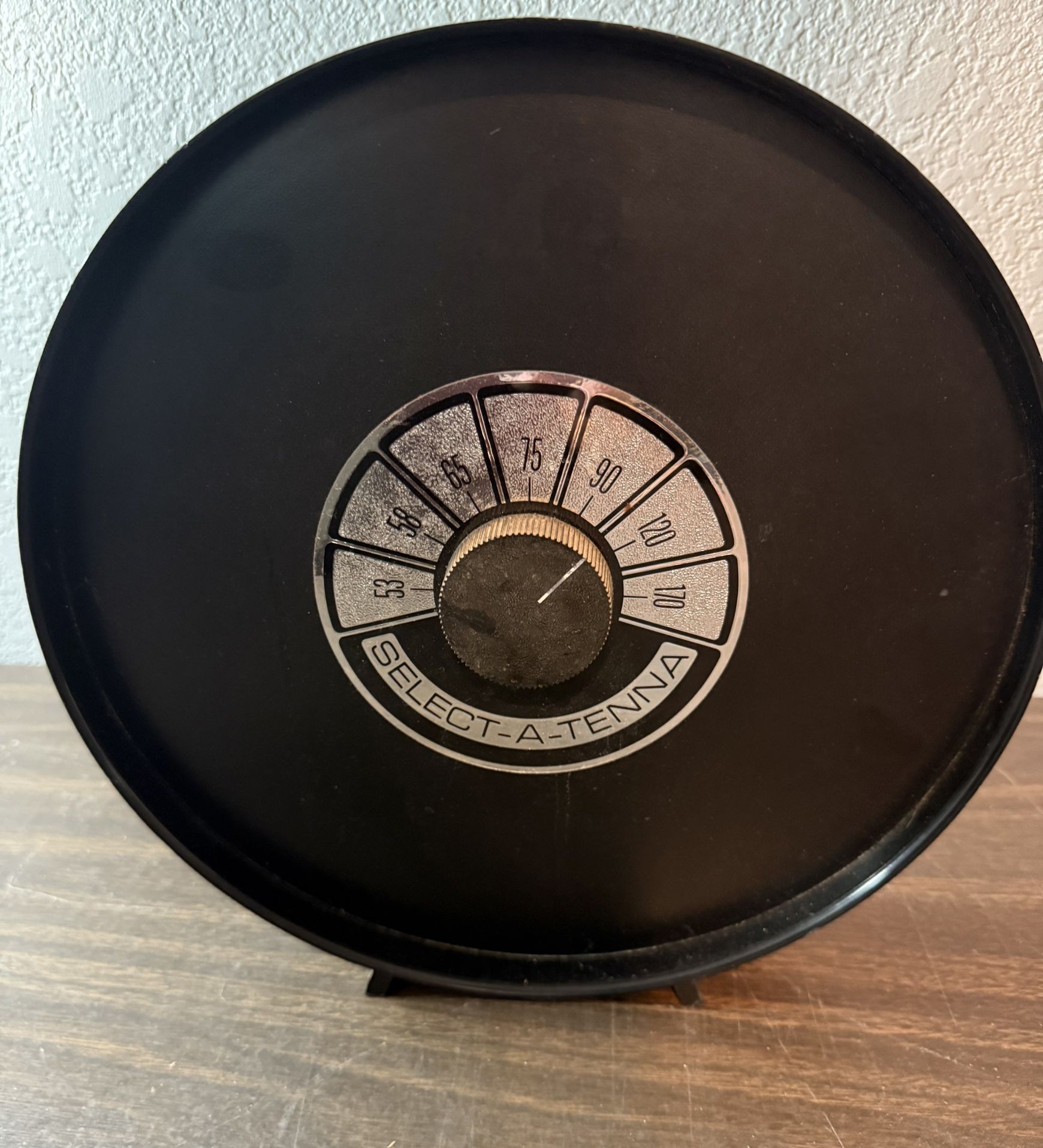 Vintage Art Deco Select-A-Tenna AM antenna signal booster extender CLEAN silver