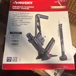 Husky Pneumatic Flooring Nailer/stapler 