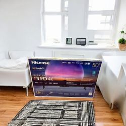 HD367 50U6 50” Hisense smart 4k Uled tv floor model 