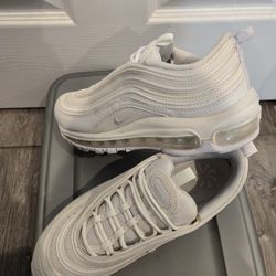 Women's Nike Airmax 97 Size 7.5