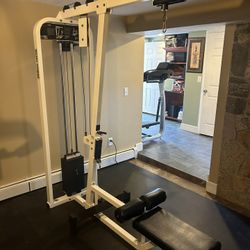 Paramount Lat Pull Down/ Low Row 