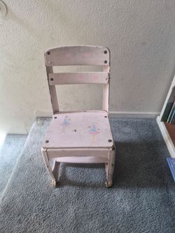 Vintage Metal Child's Chair