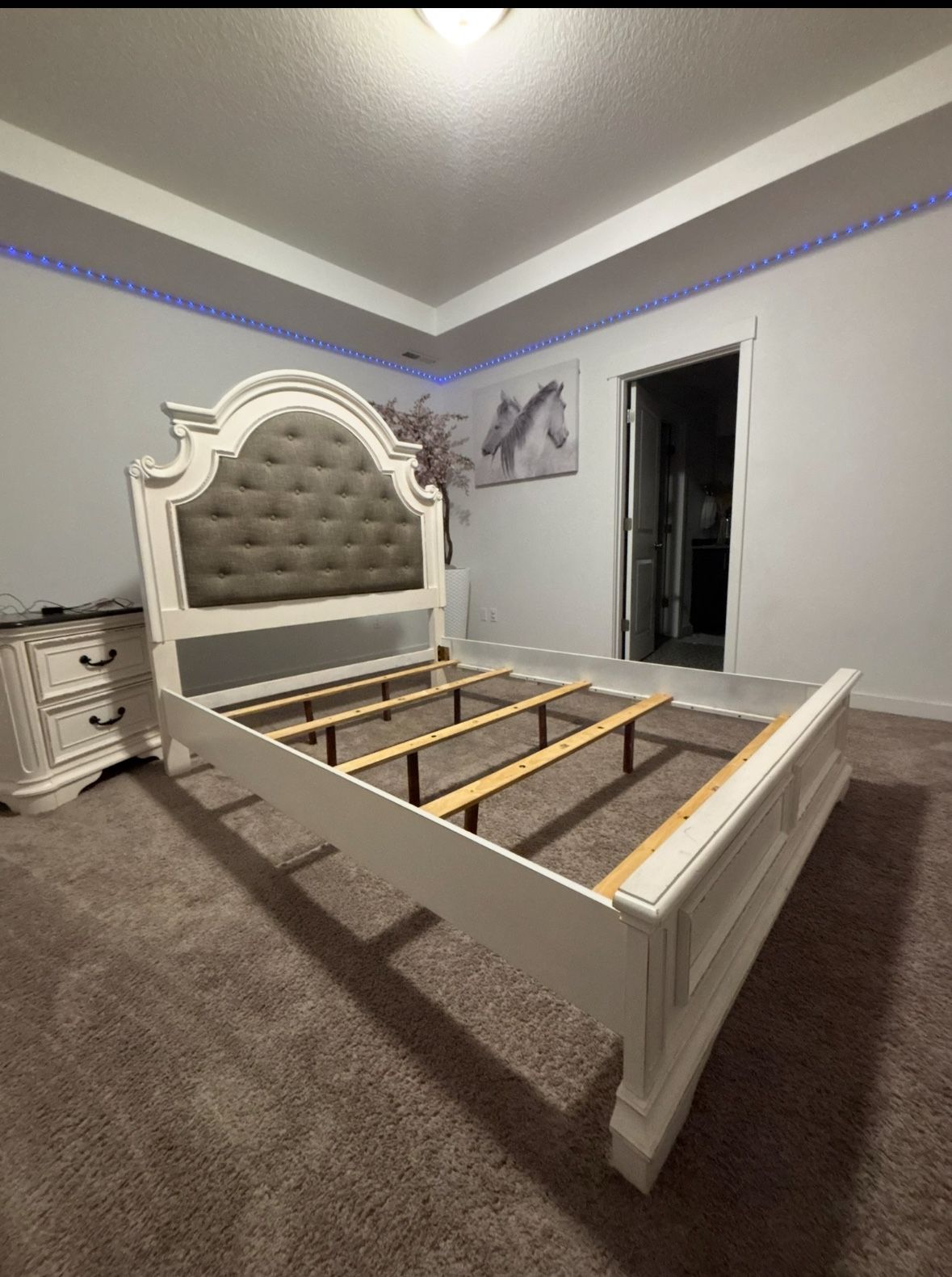 Beautiful Real Wood Ashley Queen Size Bed Frame For Sale !