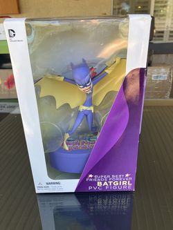 Batgirl pvc figure