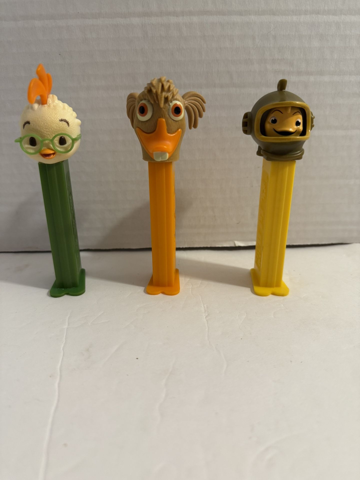 Pez Chicken Little  Group 