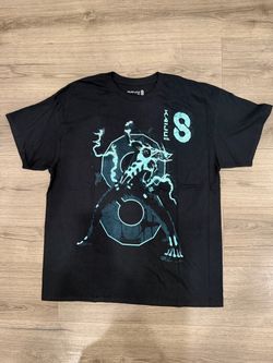 Kaiju No. 8 Blue Foil Tee Men’s Size Extra Large