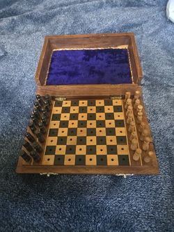 Vintage Wood Mini Chest Set!!