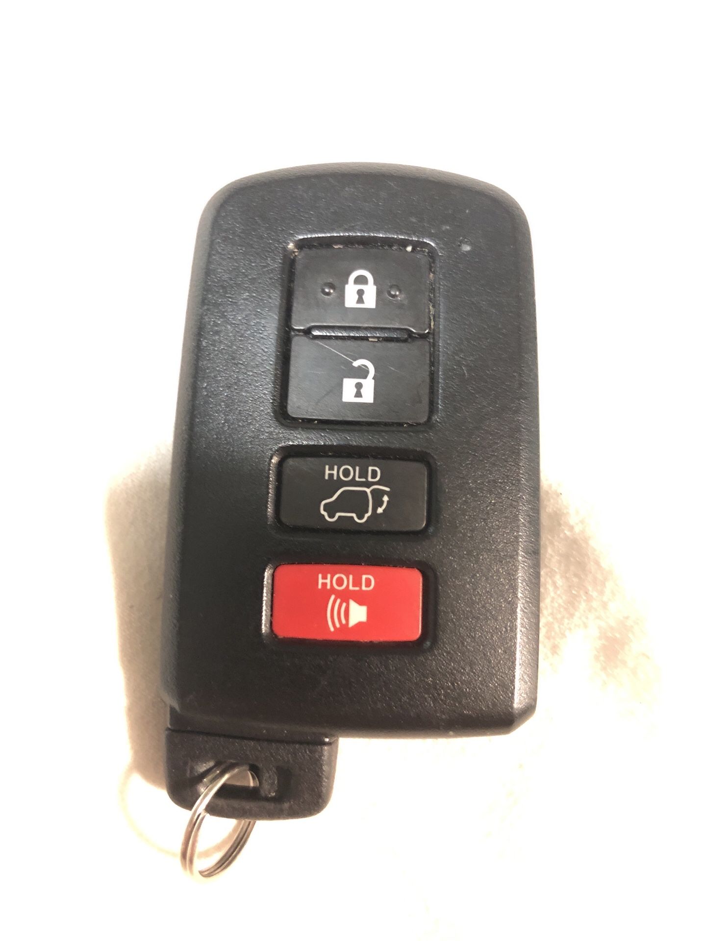 Remote key for the Toyota Highlander2014-2019