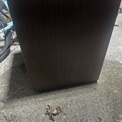 Mini fridge