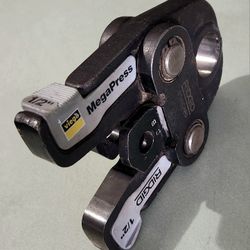 Ridgid MegaPress Black Iron Pipe Compression Jaw (1/2")
