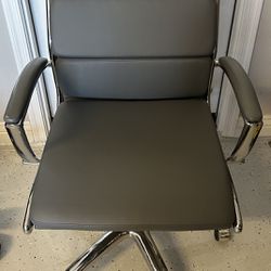 5 Gray Office Chairs