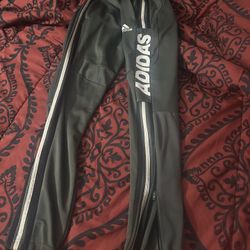 Adidas Tiro Pants Men’s Small 