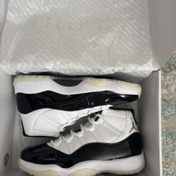 Jordan 11 Gratitude Sz 10.5 