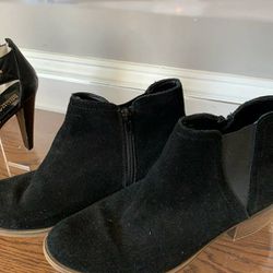 Kensie Black Suede Boots Size 8