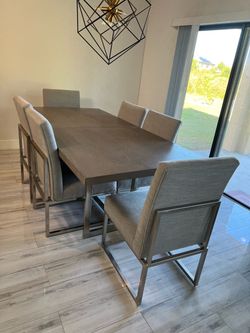 Dining table set