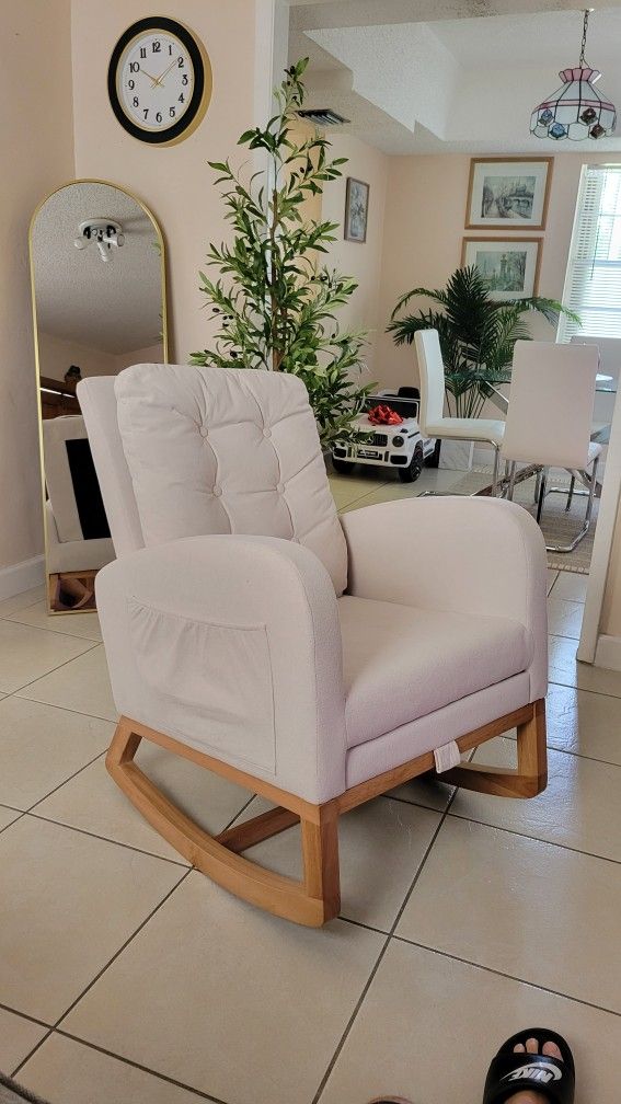 Recliner Chair 