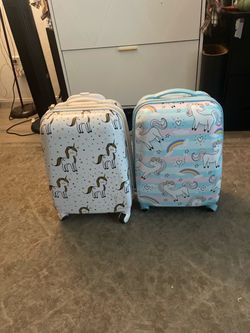Kids suitcase