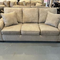 New Woodhouse Uph  Sofa