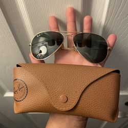 Rayban Gold Frame And Black Lens Polarized Sunglasses 