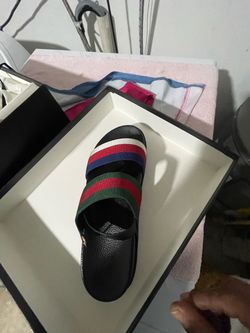 Gucci slides